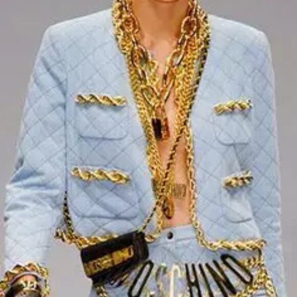 MOSCHINO COUTURE LIGHT WASH FADED DENIM QUILT GOLD CHAIN JACKET IT44 USA 10 - Picture 3 of 15
